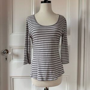 Garnet Hill Women’s Taupe & White Striped Scoop Neck Fitted 3/4 Sleeve Shirt S